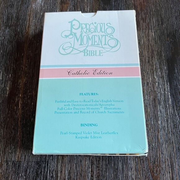 Vintage Precious Moments Bible Catholic Edition Leatherflex Violet Name Stamp - Picture 10 of 10